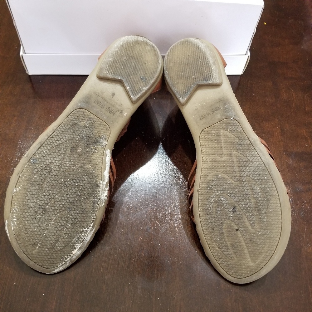 Nine west sandals. - Picture 3 of 3